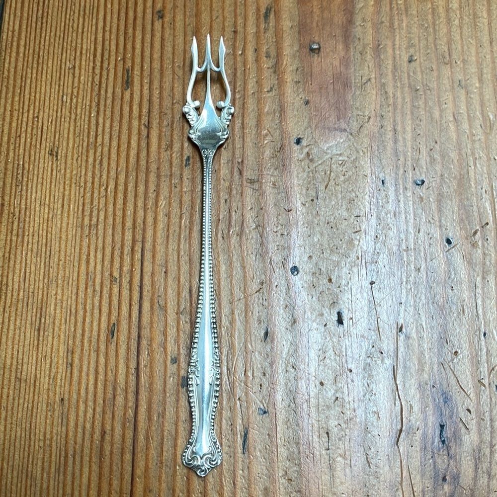 Vintage Sterling Silver Towle Canterbury Fork
